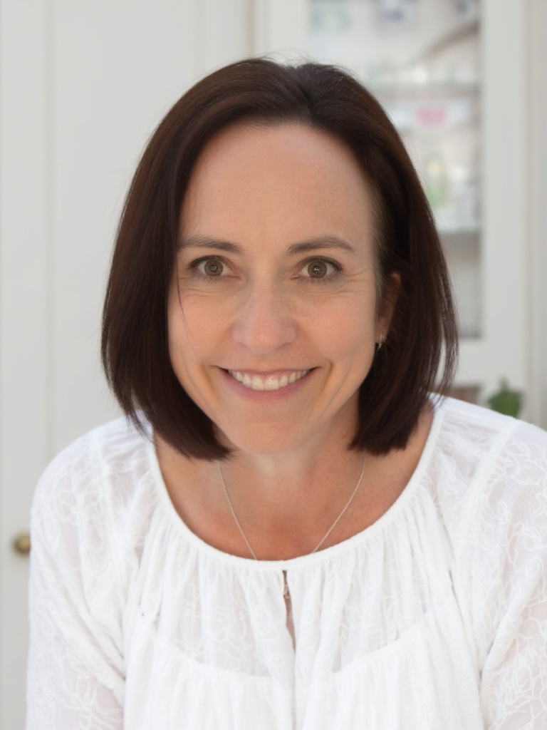 Leonora Found, coach and author for mothers